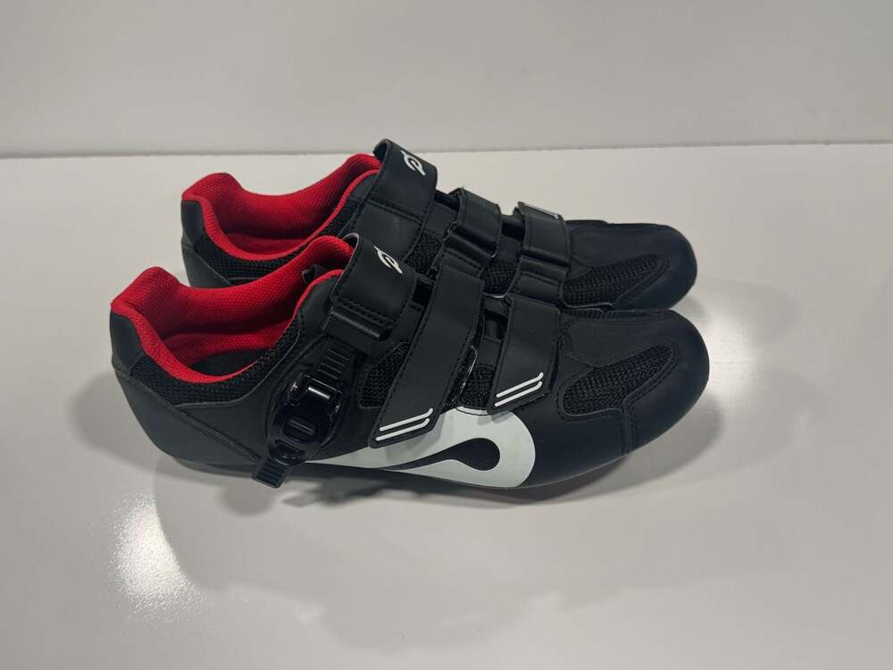 Peloton Cycling Shoes Size 44 Men’s 10 Black & White